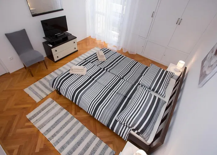 Rose Apartmán